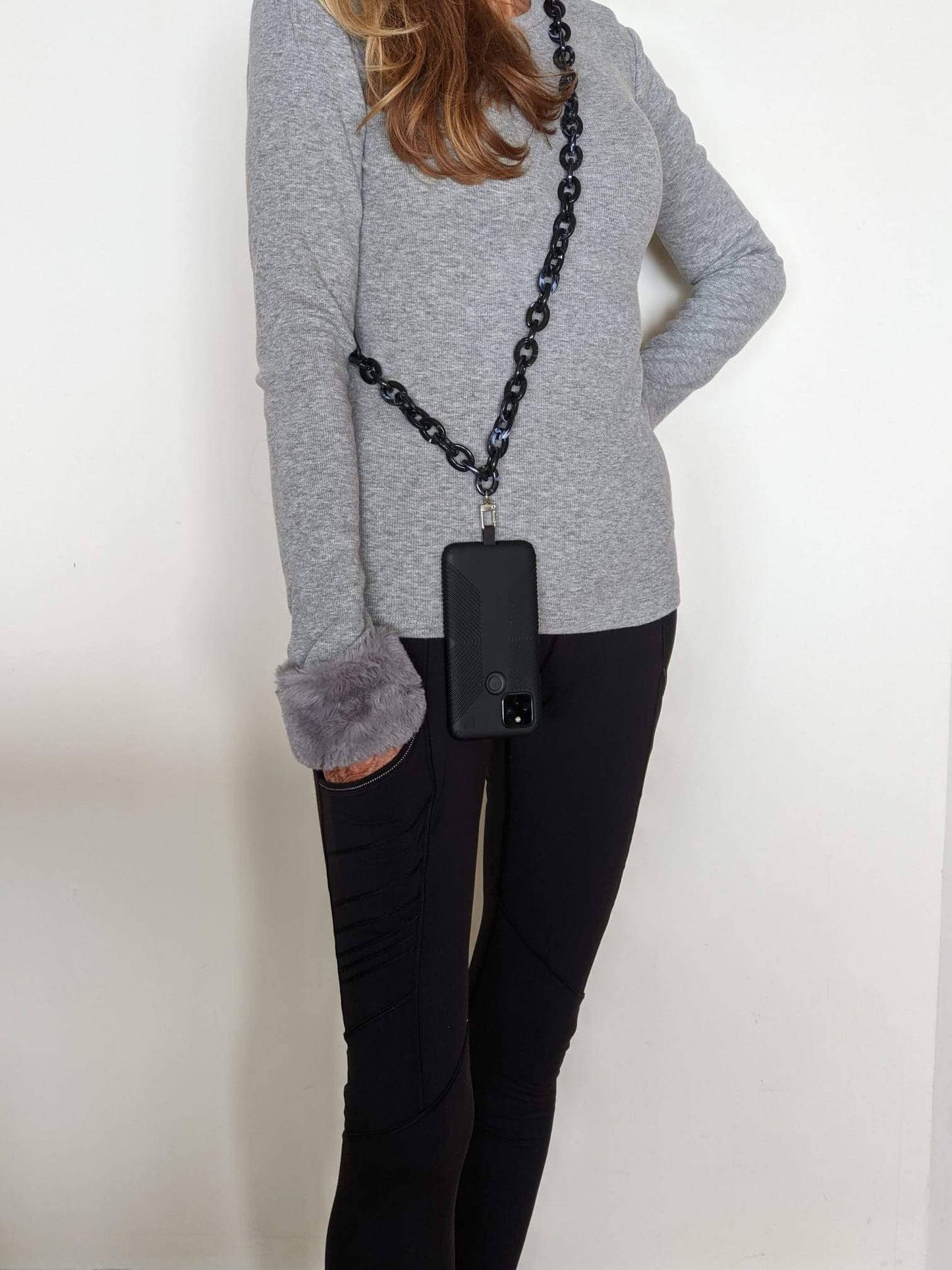 Crossbody Phone Chain Black