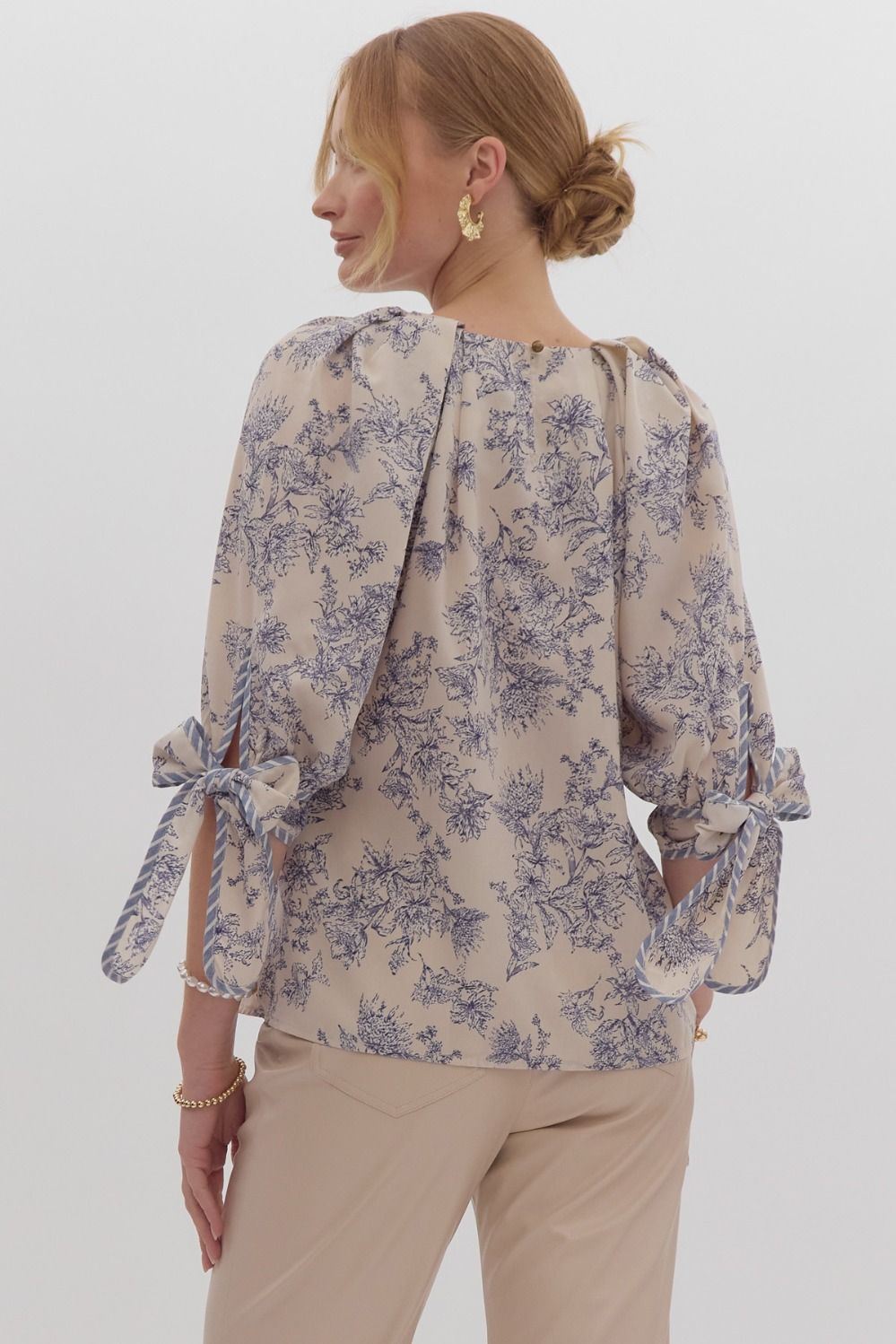 Timeless Toile Tie Sleeve Top Ecru