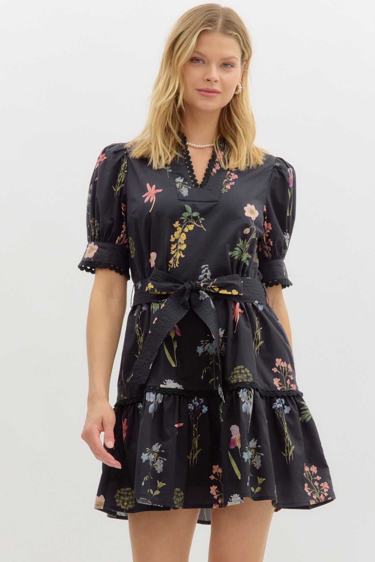 Lola Floral Dress Black