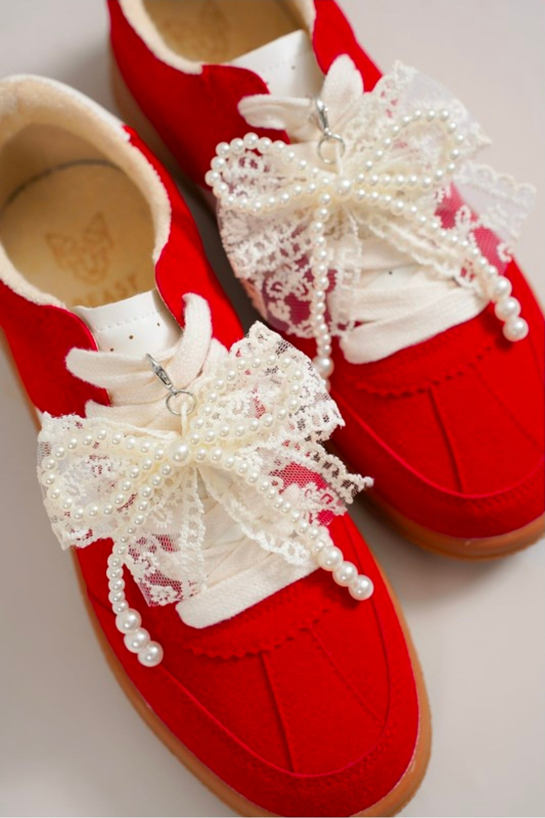 Pearl and Lace Bow Shoe Charms