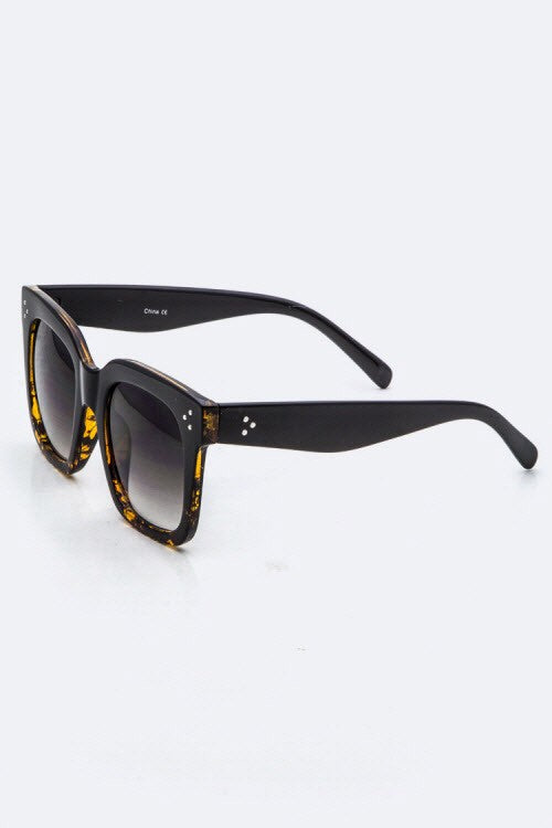 Sunday Sunnies