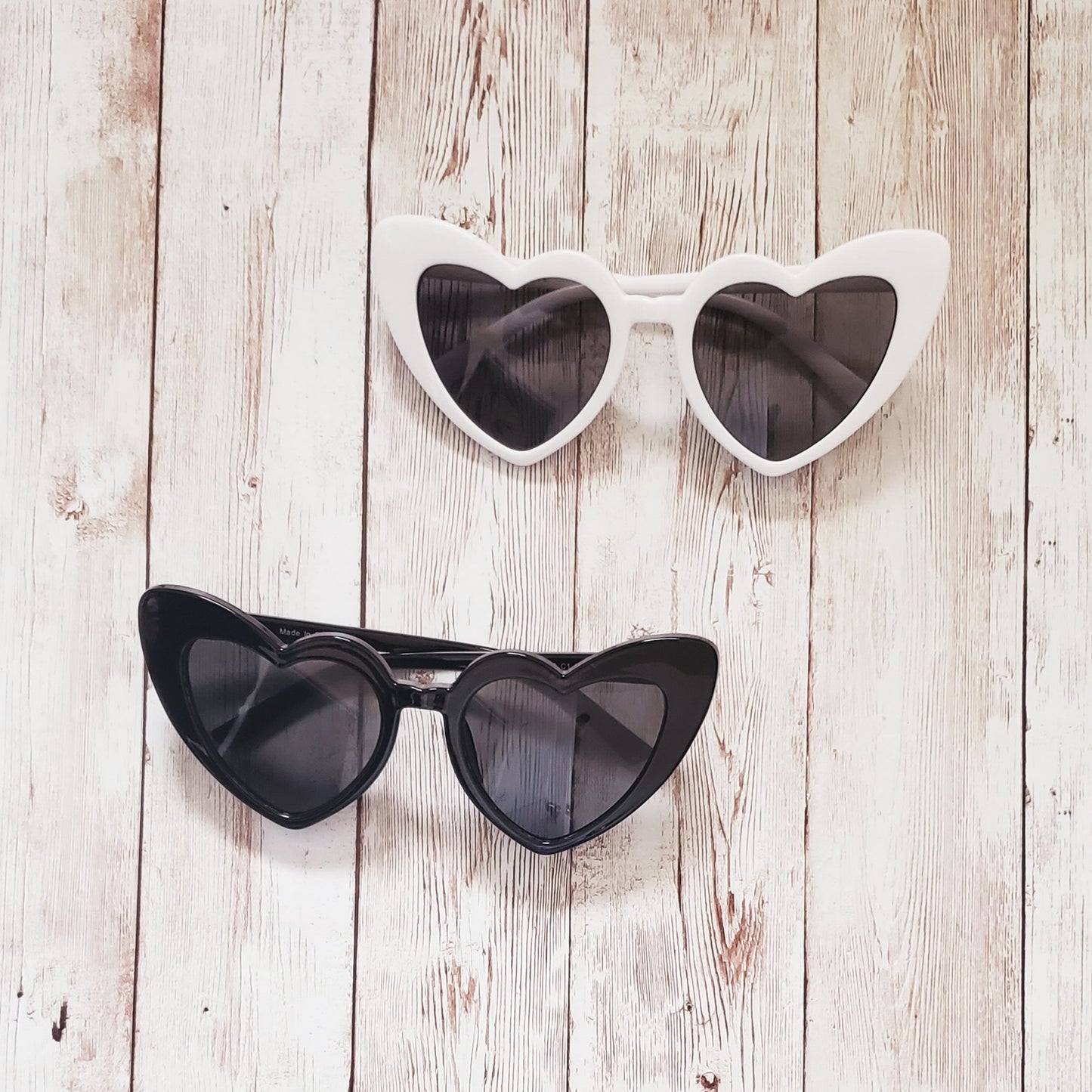 Heart Eyes Sunnies Black