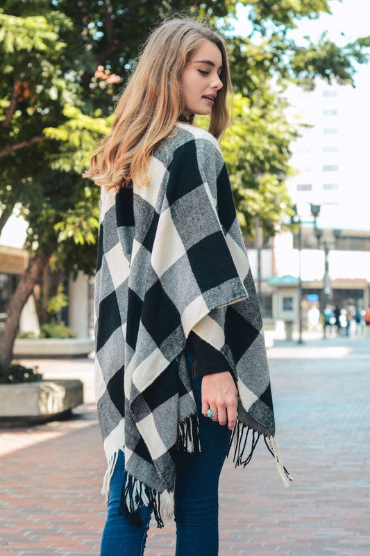 Buffalo Check Tassel Poncho Black and White