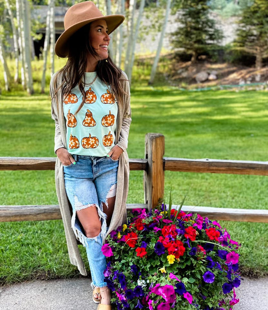 Daisy Pumpkins Tee
